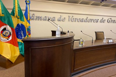 Aprovada isenção de parcelas devidas em contratos de outorga de uso de bem público onerosa